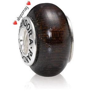 EUC Pandora 790704 Sterling Silver Coracao de Negro Wood Charm - RETIRED